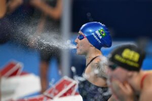 Beatriz Dizotti avança à final inédita do Brasil na natação em Paris
