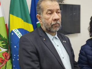 Ministro revela que Previdência tem R$ 1 trilhão em créditos para receber