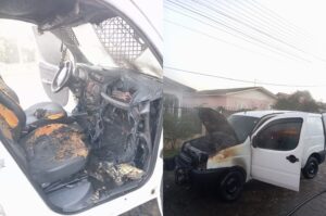 Incêndio atinge veículo e mobiliza bombeiros em Sombrio