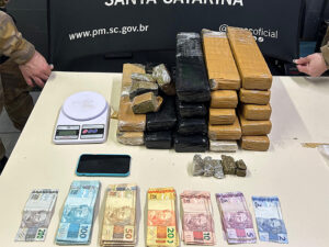 PM de Criciúma apreende 16 quilos de maconha