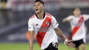 Jogadores do River e Barcelona de Guayaquil na mira do Tigre, confirma Alex Brasil