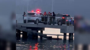 Homem é encontrado morto em barco