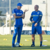 Gilmar Dal Pozzo conversa com Marquinhos no primeiro trabalho no comando do Avaí