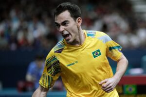 Calderano avança as quartas de final em Paris