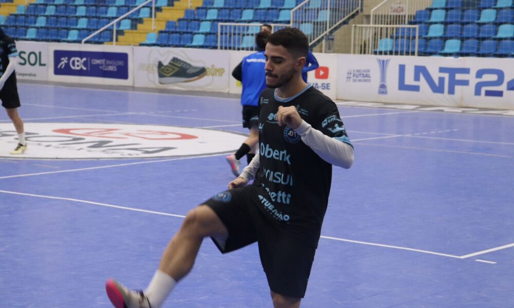Tubarão Futsal inicia preparação para partida contra o Taubaté