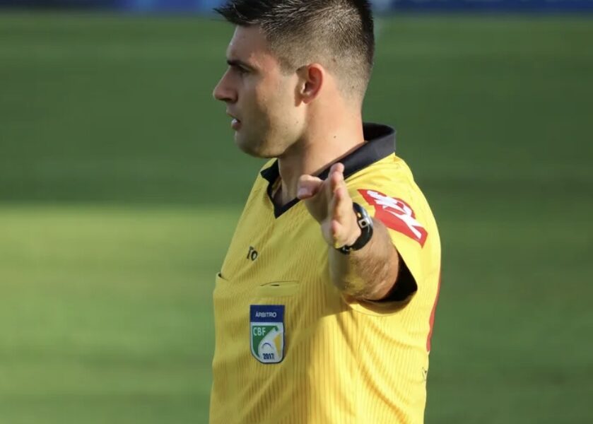 Trio gaúcho apita jogo do Criciúma contra o Fortaleza