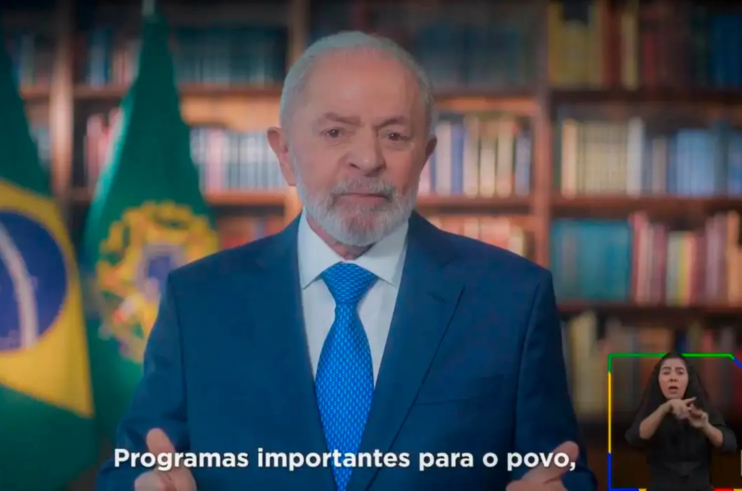 Lula em pronunciamento exibido em rede nacional obrigatória