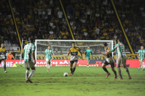 Barreto projeta jogo difícil contra o Juventude: ‘confronto direto’