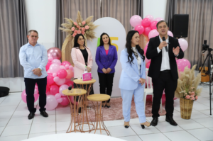 Vaguinho reúne 200 mulheres em encontro político em Criciúma