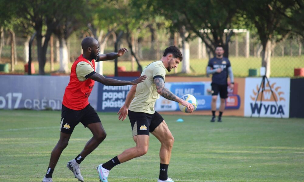 Criciúma inicia preparação para enfrentar o Flamengo pelo Brasileirão