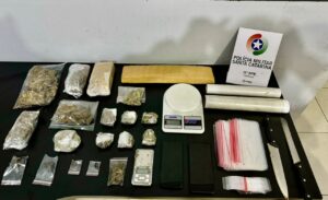 Homem é preso em flagrante com drogas em Camboriú