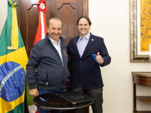 Secretário Paulo Bornhausen foca em inteligência artificial e parcerias para Santa Catarina