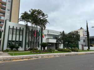 Homem é preso por furtar bicicleta em frente a prefeitura no Extremo Sul catarinense