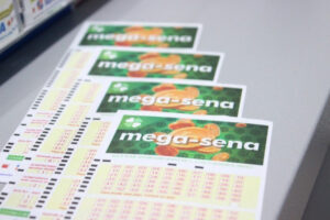 Mega-Sena acumula e sorteia prêmio de R$ 47 milhões