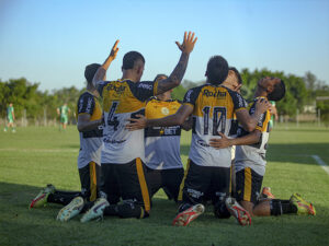 Criciúma aplica goleada de 11 gols no Inter de Lages