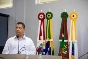 Justiça solta prefeito de Cocal do Sul que não poderá assumir a função