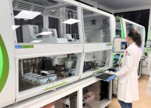 Teste para detectar contaminação no sangue por vírus de doenças graves é ampliado pelo Hemosc