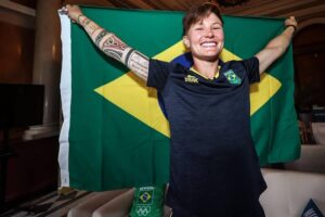 Atleta de SC será porta-bandeira do Brasil na abertura das Olimpíadas