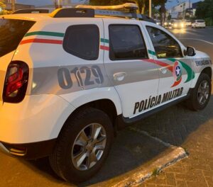 Morador de Cocal do Sul fica no prejuízo após ter área de serviço invadida em ação criminosa