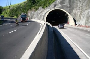 Lei dá nome do artista plástico Willy Zumblick a túnel da BR-101 em Santa Catarina