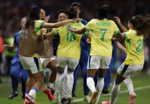 Seleção Brasileira feminina elimina a França e avança para as semifinais dos Jogos Olímpicos de Paris 2024