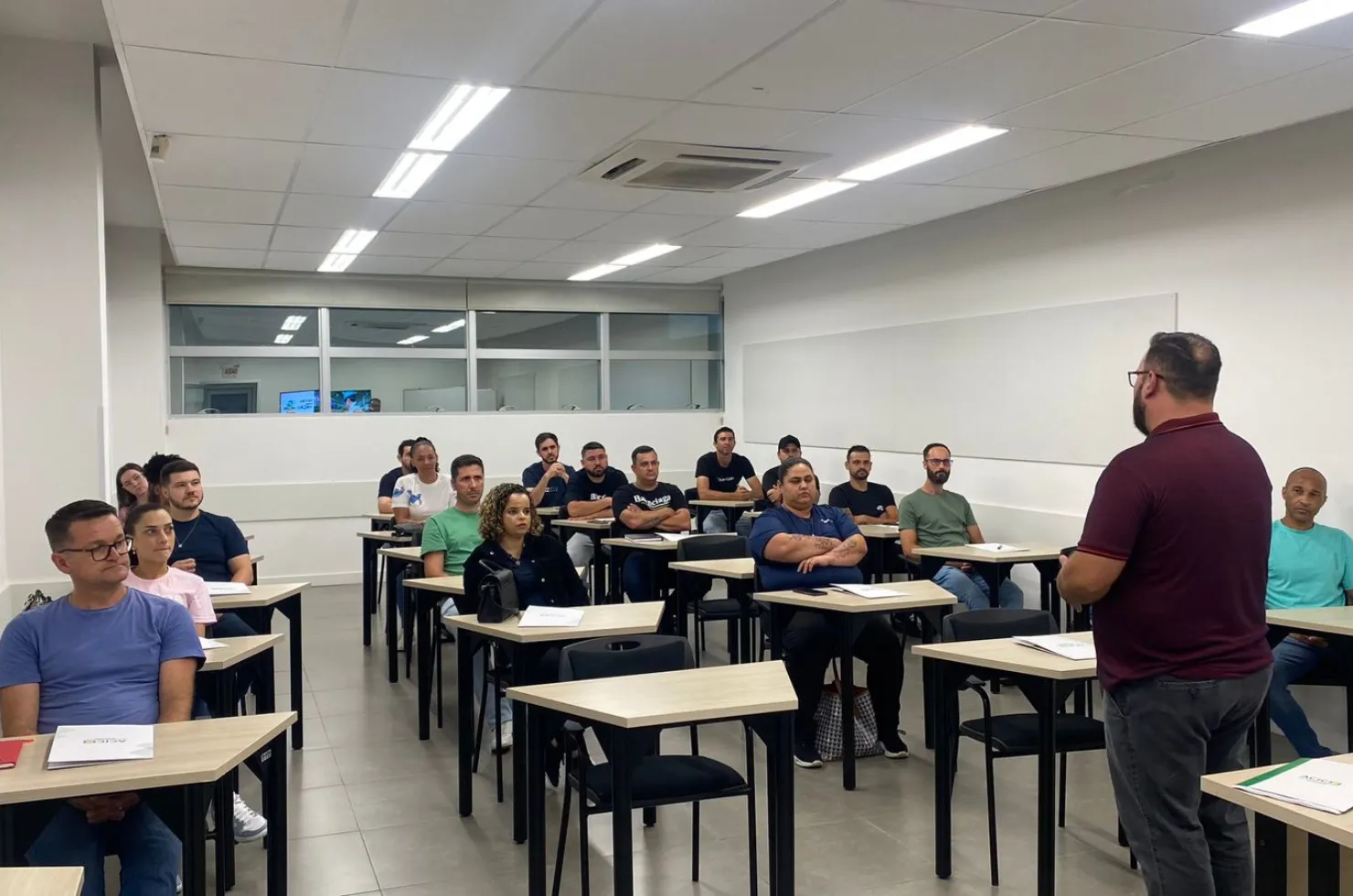 Curso oferecido pela ACIC