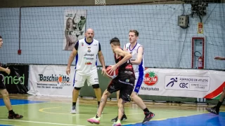 Partida do Araranguá Basquetebol