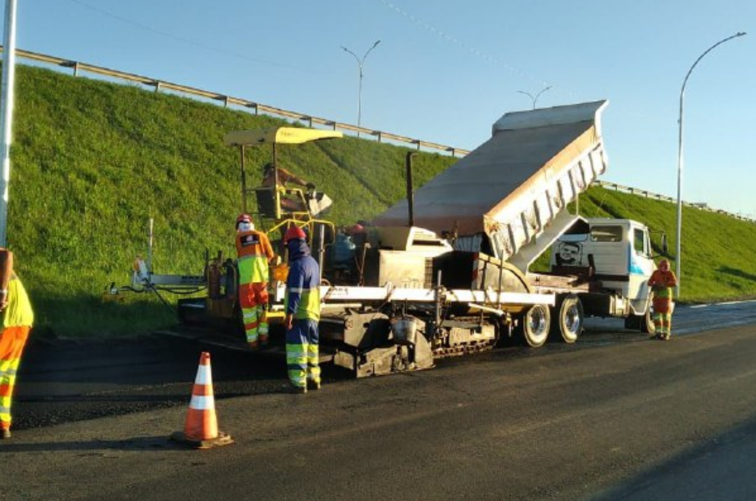 Confira o cronograma de obras da BR-101 desta semana