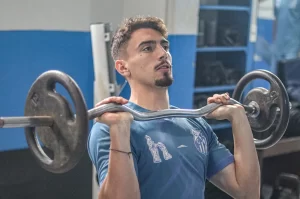 Caravaggio se prepara intensamente para a decisão