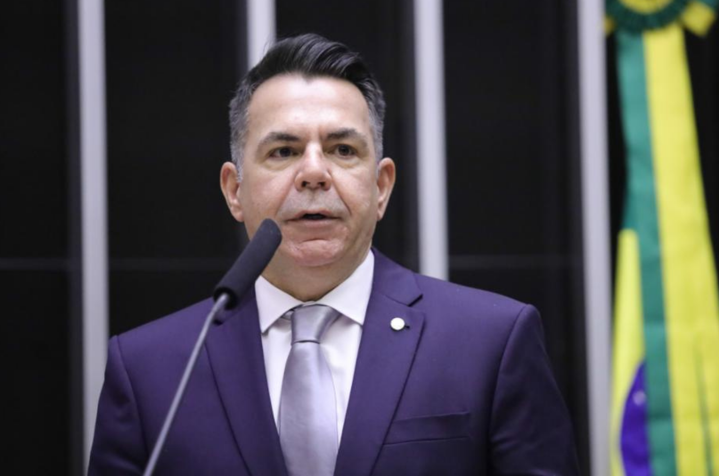 Deputado criciumense quer cadastro para expor predadores sexuais