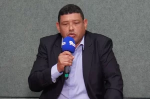 Godinho pode abandonar candidatura e apoiar PT em Criciúma