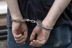 Homem se masturba na rodoviária de Itapema e assedia mulheres
