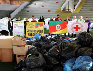 Hospital de Criciúma arrecada 11 mil peças de roupa para famílias do RS