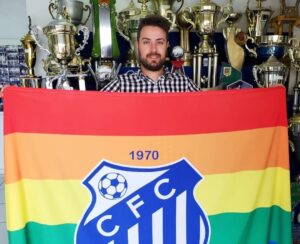 Futebol e política juntos e separados no acesso do Caravaggio