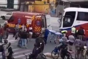 Ônibus da Teftur atropela menina de 6 anos em Itajaí