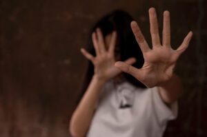 Padrasto acusado de estuprar criança de 5 anos em Porto Belo