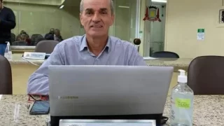 Paulo da Farmácia nega envolvimento com funerárias e explica remédios sem receita