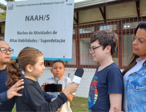 Projeto Jornalista Mirim ajuda a identificar alunos superdotados em SC