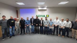 Reunião realizada com representantes da Celesc, na Sede da Aciva em Araranguá. Na oportunidade foi cobrado dos representantes da Celesc sobre o atraso no andamento do projeto da subestação