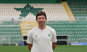 Tcheco deixa o comando da Chapecoense após dois jogos