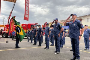 Solenidade em Araranguá reconhece bombeiros e instituições