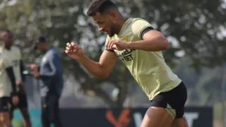 Rodrigo em treino do Tigre