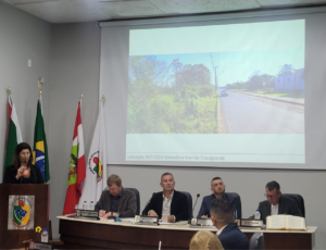 Vereadores de Forquilhinha solicitam continuação na pavimentação de ruas