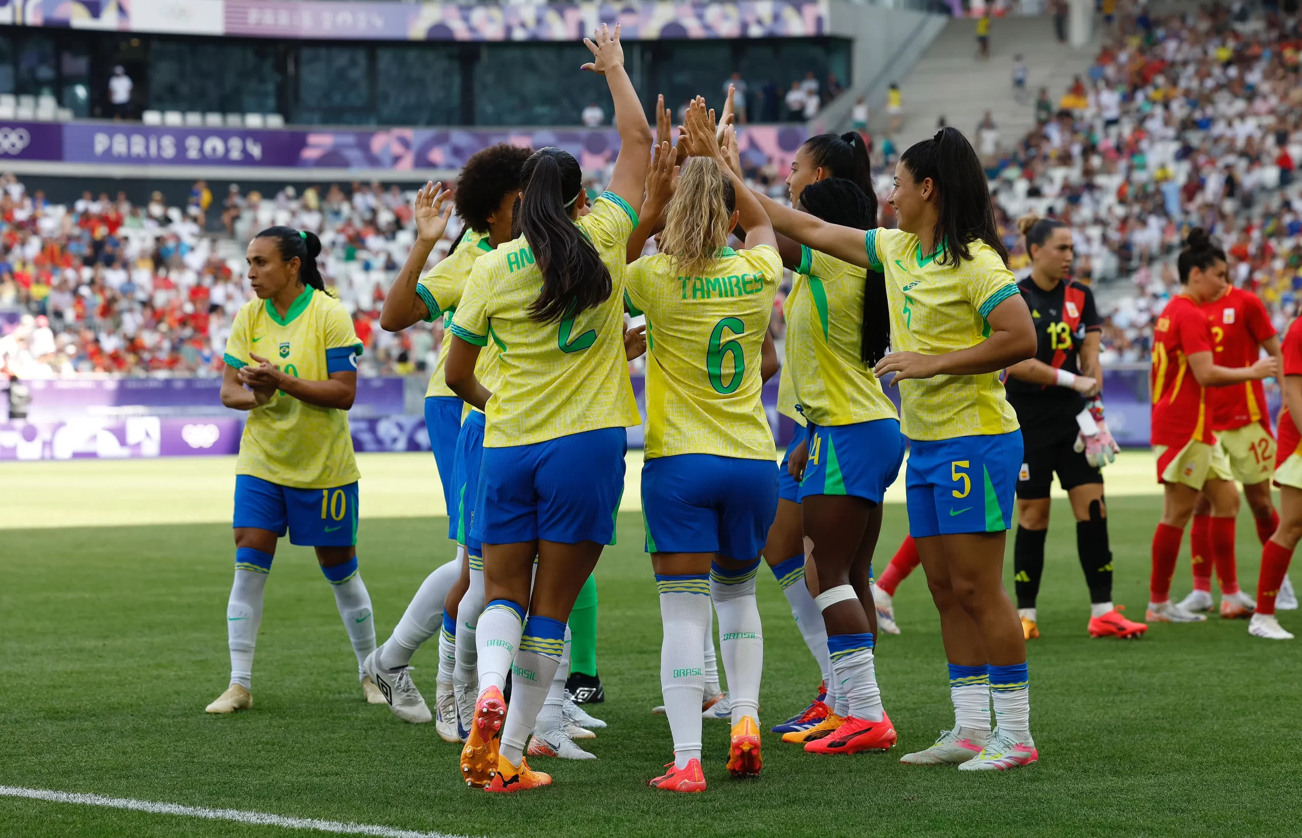 Brasil x Espanha nas semifinais do futebol feminino nos Jogos Olímpicos de Paris 2024.