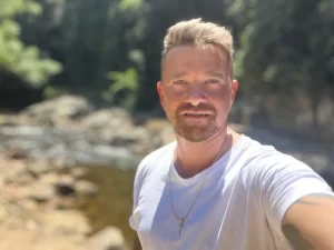 Identificado o corpo do homem que morreu eletrocutado em Pescaria Brava