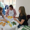 Grupo de mulheres participam de curso de patchcolagem Capviari de Baixo