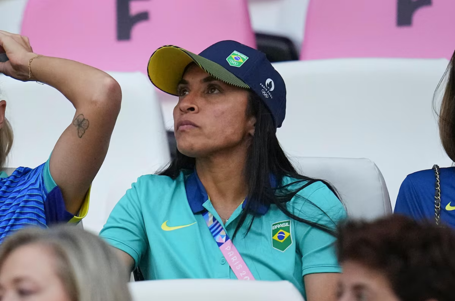 Com Marta na reserva, Brasil está escalado para a final olímpica