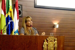 Desembargadora que ordenou prisão de Salvaro pode assumir secretaria no governo Jorginho