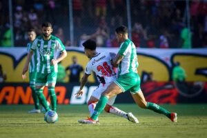 Brasileirão: resultados do início da rodada aumentam pressão no Criciúma