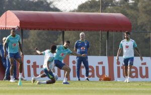 Seleção Brasileira treina no CT do Athletico Paranaense até a próxima segunda-feira